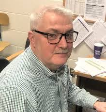 Robert Weese's Instagram, Twitter & Facebook