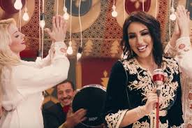 اسماء لمنور فنانة روعة تغني كل الطبوع تحية من الجزائر الى إخوتنا المغاربة. Ù„Ù…Ù†ÙˆØ± Ø¹ Ù† Ø¯Ùˆ Ø§Ù„Ø² ÙŠÙ† ØªØ³ØªÙ„Ù‡Ù… Ø§Ù„Ø«Ø±Ø§Øª Ø§Ù„Ù…ØºØ±Ø¨ÙŠ ÙˆØ§Ù„Ø£ØºÙ†ÙŠØ© Ù…Ù„Ùƒ Ù„Ù„Ø¬Ù…ÙŠØ¹