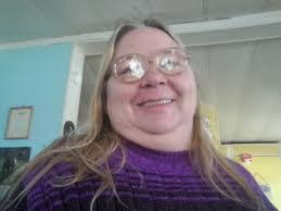 Lynn Jeffries's Instagram, Twitter & Facebook