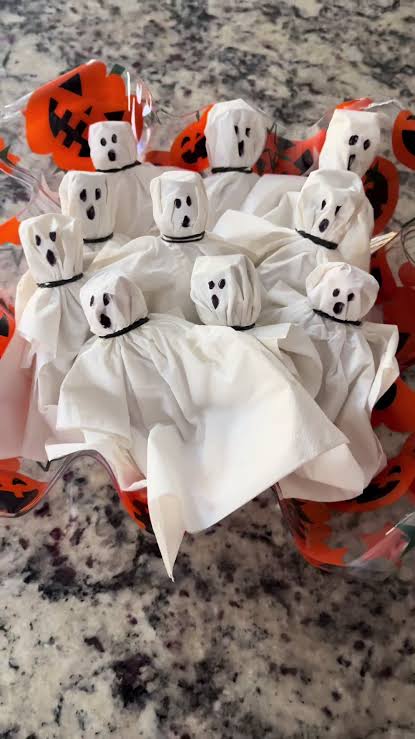 Ghost Shot Roulette! So fun for any Halloween Party! Cheers Friends! . .  #halloweenparty #halloweenpartyideas #halloween #party #partytime  #shotsshotsshots #ghostroulette #letsparty