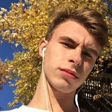 Tim Mayo's Instagram, Twitter & Facebook