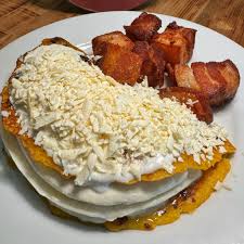Cachapa de Chicharrón