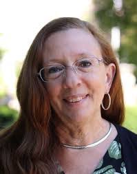 Tracey Corea's Instagram, Twitter & Facebook