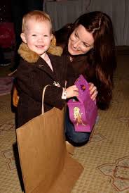 Check spelling or type a new query. Celebrity Baby Scoop Laura Leighton At Sag Awards With Daughter