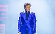 Barry Manilow Cancels Tour Dates Amid Lung Cancer Diagnosis