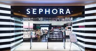 Sephora te abre las puertas de su magnífico universo, lleno de ideas de regalo y productos de belleza imprescindibles. Sephora To Open More Stores In 2021 Happi