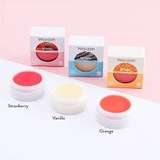 Semua produk lip balm di bawah ini dipercaya banyak orang untuk membuat bibir mereka lip balm ini diformulasikan untuk melembabkan dan merawat bibir anda agar tetap sehat. 8 Produk Lip Balm Untuk Mencerahkan Bibir Hitam Agar Tampak Merah Merona