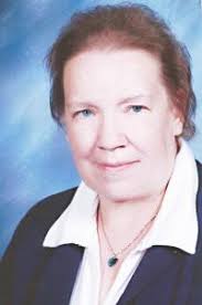 Barbara Vanderaa, 72