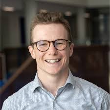 Ryan Hovey's Instagram, Twitter & Facebook