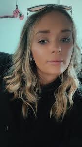 Crystal Hodge's Instagram, Twitter & Facebook