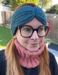 Wide Pinched Headband in Recycled Wool