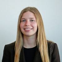 Elena Rich's Instagram, Twitter & Facebook