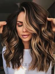 Tonya Nolan's Instagram, Twitter & Facebook