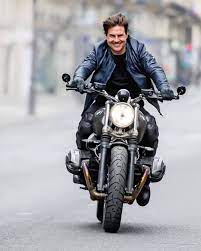 Electric bike company strives to provide the best custom built electric assist bikes in the world by using global materials and local usa electric bike builders and high quality parts. 2 960 Likes 7 Comments Caferacers And Custom Bikes Gentlebikers On Instagram Amazing Shot Tomcruise Shooting Fo Tom Cruise Cruise R Nine T Scrambler