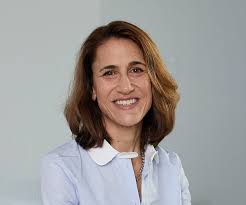 Jennifer Pendergast's Instagram, Twitter & Facebook