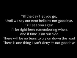 Still cannot melt this breath of fire. Laura Pausini It S Not Goodbye With Lyrics Timour Youtube Youtube