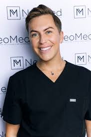 Kayla Bratton's Instagram, Twitter & Facebook