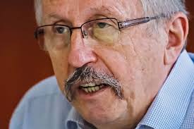 Niedermüller péter szerint a júliusi jogszabálymódosítás után az önkormányzatoknak jelenleg csak a kiadás időbeli korlátozására van. Arad A Gyulolet A Baloldalrol