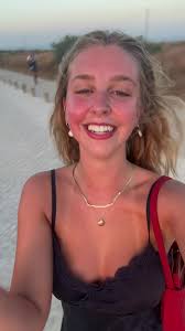 Kate Slade (@katesladee3)