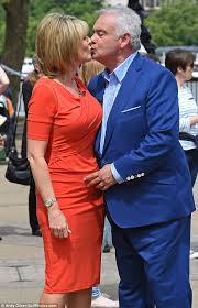 Holmes 'my fave celebrity couple!❤️,' gushed another, while a third chipped in, 'i hope i find a gentleman like you one day @eamonnholmes you always. Ruth Langsford And Eamonn Holmes Celebrate Fifth Wedding Anniversary Daily Mail Online