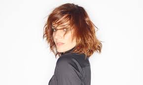 Née en 1987 à dieppe, fauve hautot a très tôt pris le chemin de la danse. Fauve Hautot Cosmetiquemag