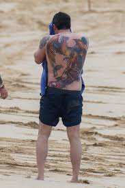 Billy) was born in wilmette, illinois, usa. Ben Affleck Reveals Massive Back Tattoo He Got After Split From Jennifer Garner Despite Insisting It Was A Fake