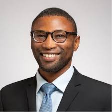 Manage Time Wisely for Career Change Success