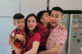 Check spelling or type a new query. Di Rumah Aja Lee Chong Wei Buat Lapangan Dadakan Untuk Anaknya Bolasport Com