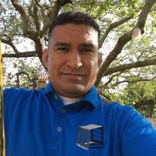 Ray Mendez (@RayMendez08)