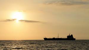 The fso safer is rusty at the anchor and could break or explode at any time, said greenpeace spokesman ahmed el droubi. Decaying Oil Tanker In Red Sea Could Unleash Environmental Humanitarian Catastrophe Warns Un Sputnik International