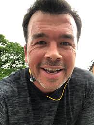 Robin Breese-Davies is fundraising for Nordoff and Robbins