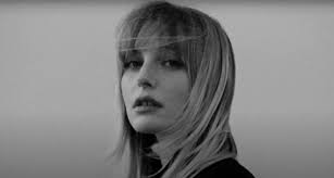 More by eddy de pretto. Hty7gk Pmn Bpm