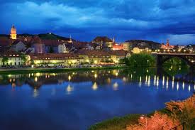 It has about 114.000 inhabitants who live embraced in its wine growing hills and the mariborsko pohorje mountain. Maribor Slowenien Reisefuhrer Kroati De