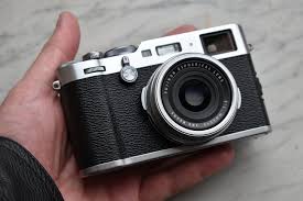 Best Camera For Vlogging Best Vlogging Cameras 2019 Ephotozine
