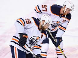 Draisaitl was one assist off the nhl record. Oilers Win Without Point From Mcdavid Draisaitl For 1st Time Since 17 Thescore Com
