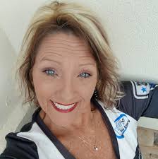 Tips for postpartum dog health and recovery