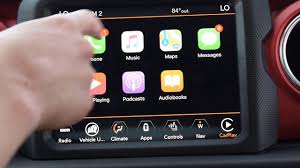 How To Use Apple Carplay In A New Jl Jeep Wrangler Youtube