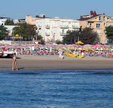 Notre offre de locations de maisons en bord de mer est faite pour des vacances au soleil. Offres Hotels A Rimini Bord De Mer