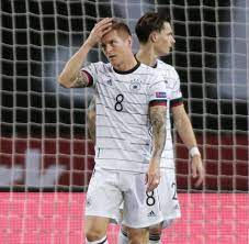 Ebenfalls 1:1 ging die partie zwischen spanien und polen in der gruppe e aus. Nations League So Darf Man Als Deutsche Nationalmannschaft Nicht Auftreten Welt