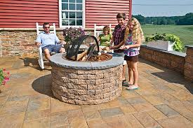 Ep henry cast stone wall fire pit kits make any backyard a year round gathering spot with the beautiful look of natural stone. Fire Pit Stone Center Of Va Www Stonecenterofva Com