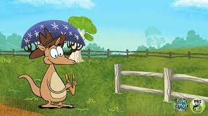 Find many gifs about boomerang. Catching A Boomerang Gifs Get The Best Gif On Giphy