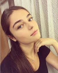 Trandafirul negru episodul 299 online subtitrat, trandafirul negru ep 300 online in romana disponibil doar pe siteul nostru. Ada Baran Trandafirul Negru PostÄƒri Facebook