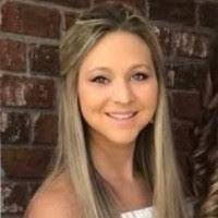 Ashley Sneed's Instagram, Twitter & Facebook