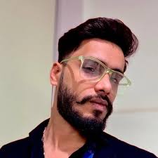 Pakistan Maulana Tariq Jamil has urged the people of Pakistan to send their  daughters to boost the morale of the army after victory over India. Maulana  uttered the phrase 'Thakke hue ko