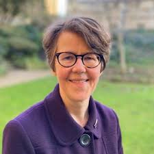 Cliona Murphy🇺🇦 (@climurphy)