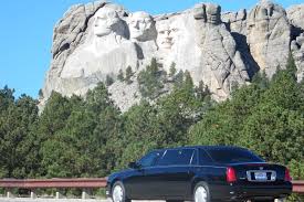 We started the day with a short trip to mount rushmore first. Private Limousine Tours Of Mt Rushmore Or Badlands Or Devils Tower 2021 South Dakota