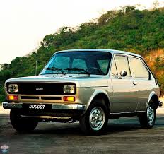Fiat 147 1976 Parabens Fiatbr A Marca Italiana Completa 40 Anos De Producao No Utilitarios Esportivos Carros Palio Weekend Adventure