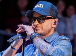 Omar Acedo estrenó sencillo y coincidió con su cumpleaños