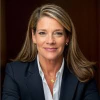 Elizabeth Balcom's Instagram, Twitter & Facebook