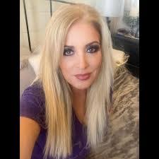 Vanessa Squires's Instagram, Twitter & Facebook